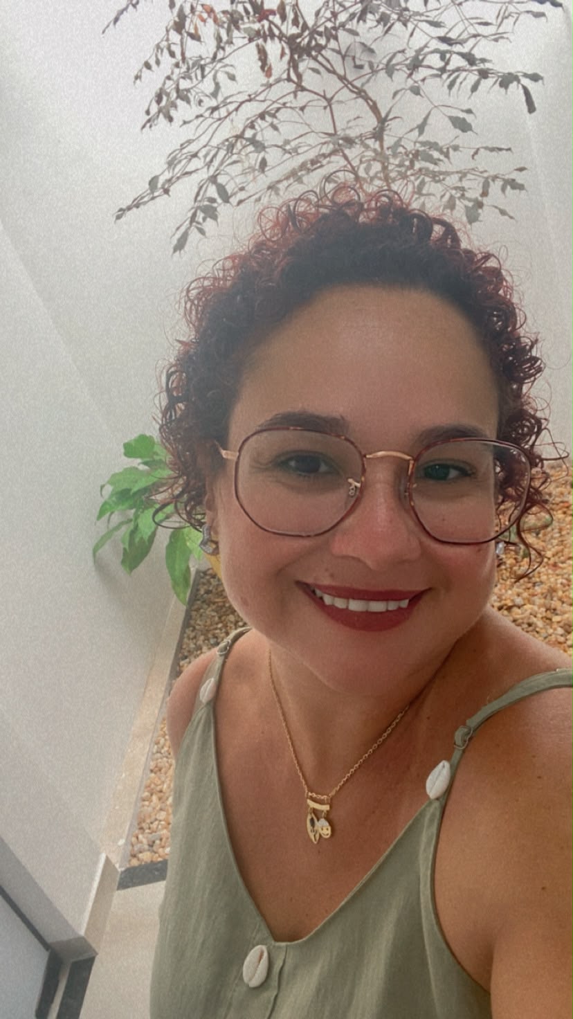 Foto da psicóloga Poliana Paixão